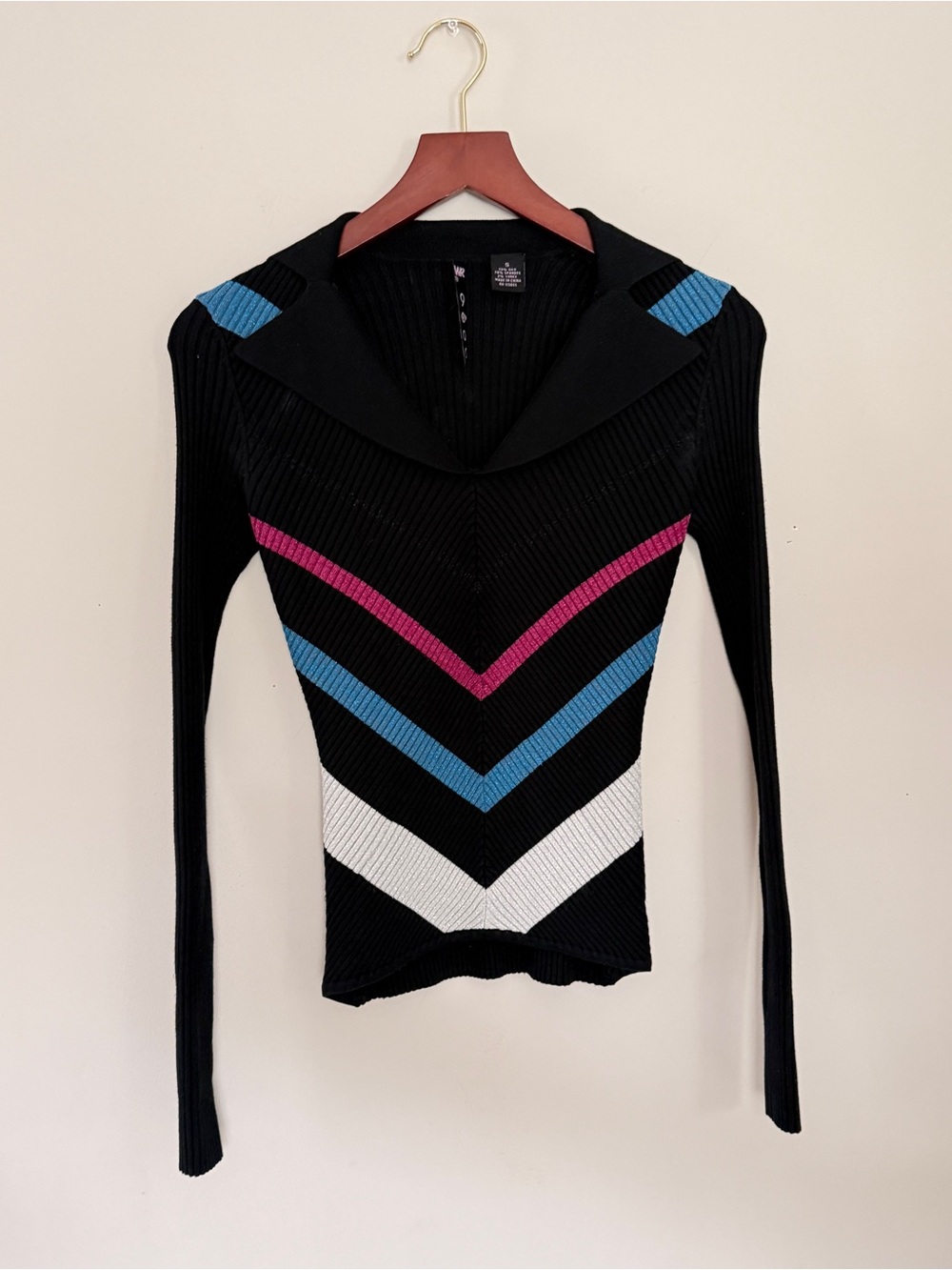 Black Ribbed V-Neck Sweater with Pink, Blue and White Chevron Stripes